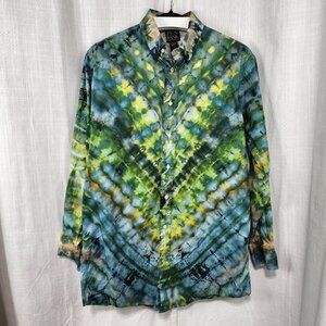 Forest Spirit Whisperer: Mesmerizing Earth Tones Tie-Dye Button-Up, 15.5, 32
